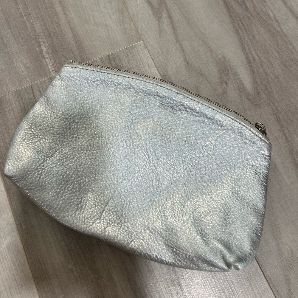 Baggu leather pouch
